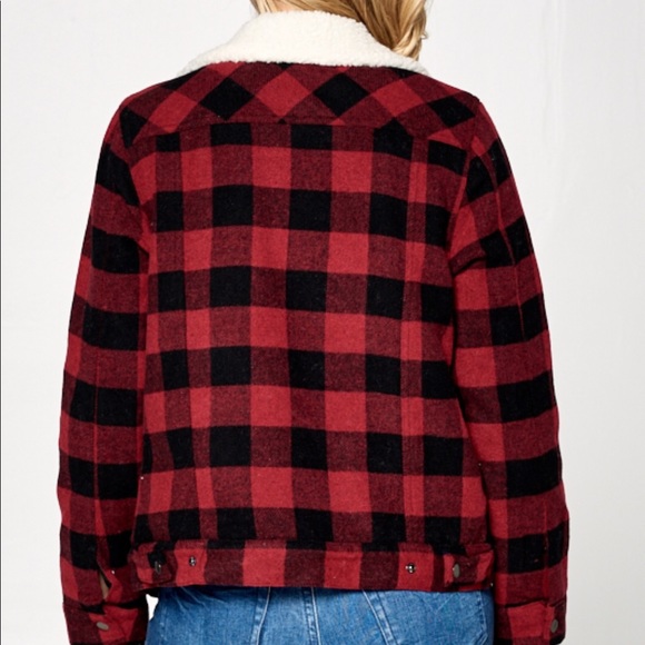 🛍LAST 🛍SMALL SNAP BUTTON CLOSURE JACKET - Picture 3 of 5